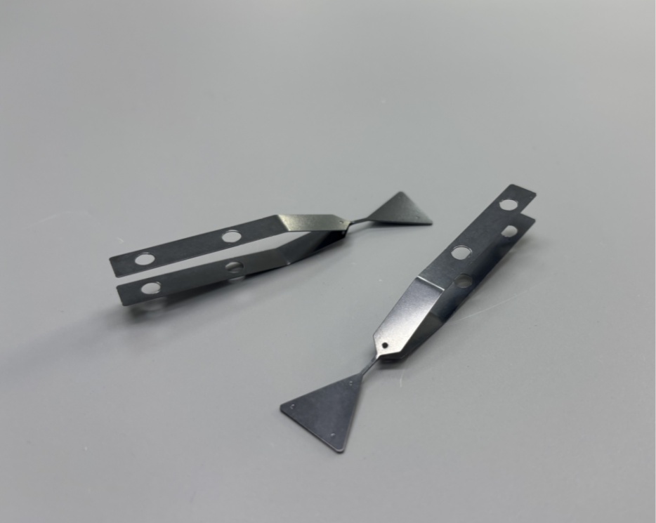 CrN涂层给工件提升抗刮性以及耐磨性能 东莞超越DLC涂层 东莞超越PVD涂层