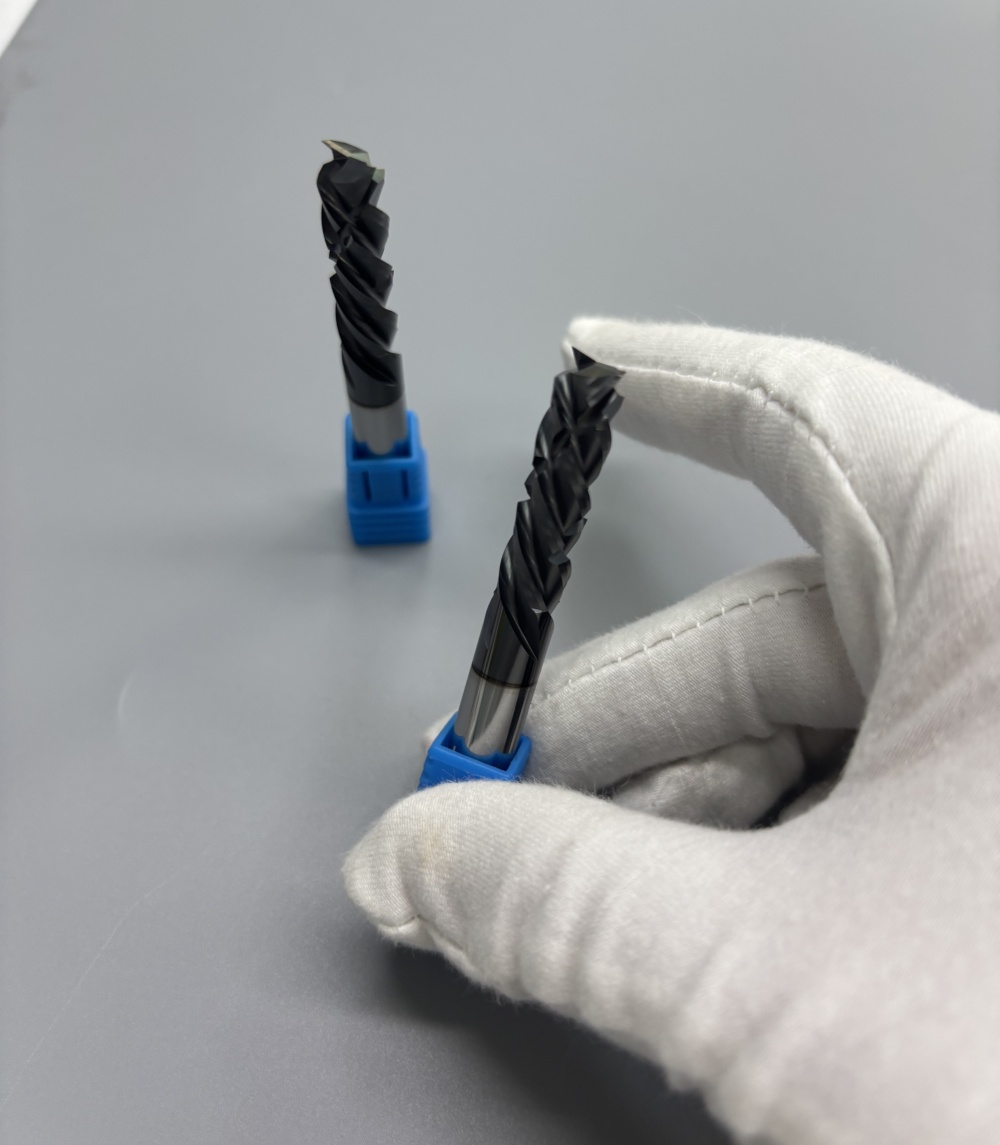 场景落地・DLC 涂层赋能铝挤压企业降本增效实战指南 东莞超越DLC涂层 东莞超越PVD涂层